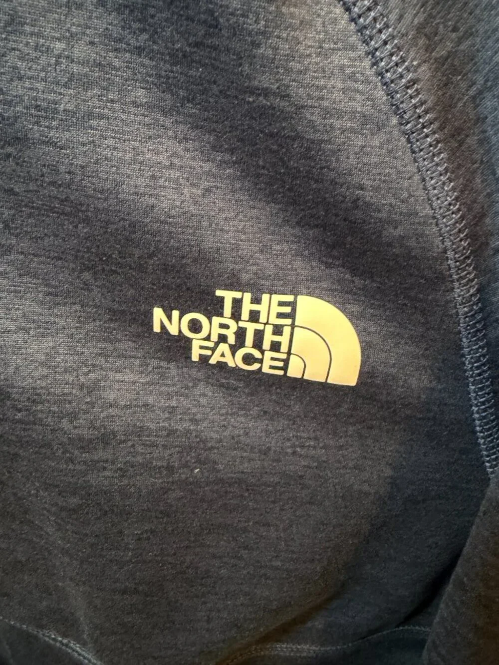 The North Face Men's Blue 1/4 Zip Performance Fleece Pullover Size L